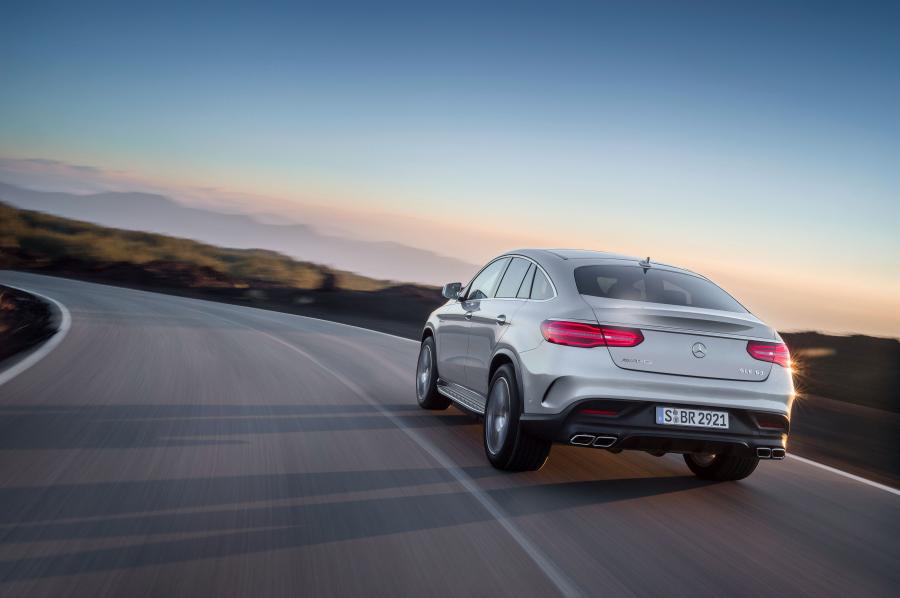  Mercedes-AMG GLE63 Coupe 2015 года  (фото 25 из 34)